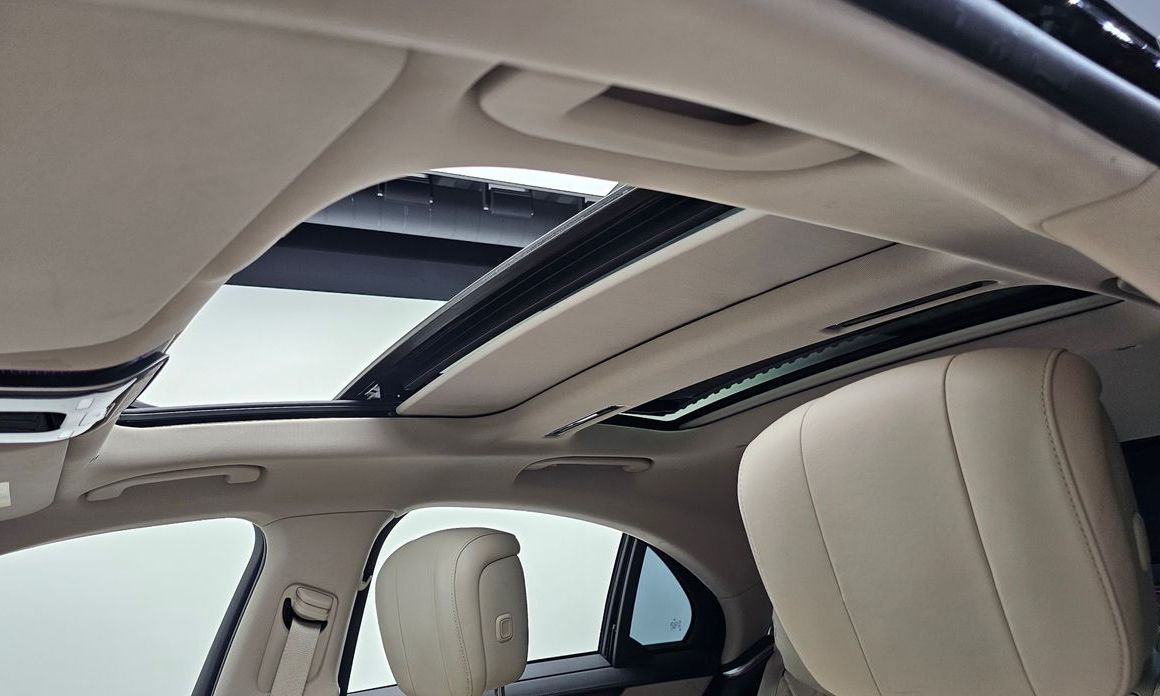 Mercedes-Benz S-Class 2021