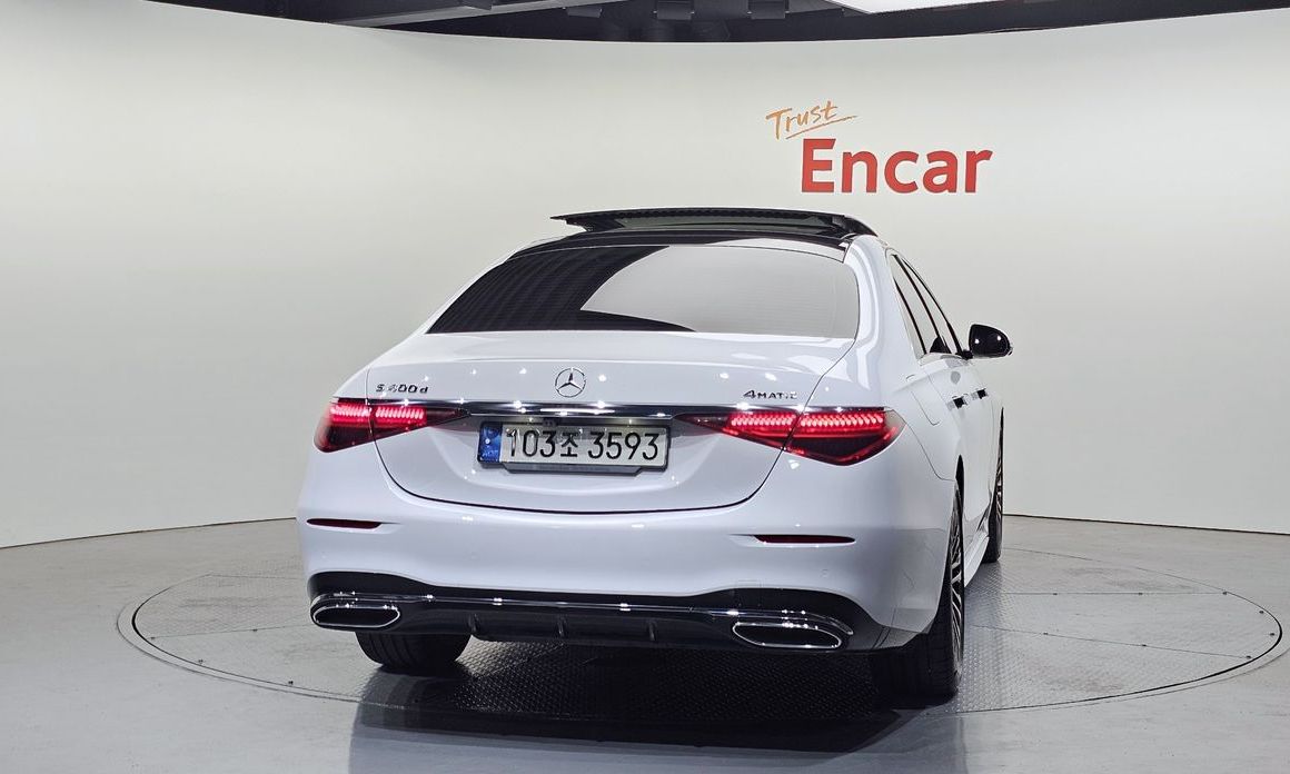Mercedes-Benz S-Class 2021