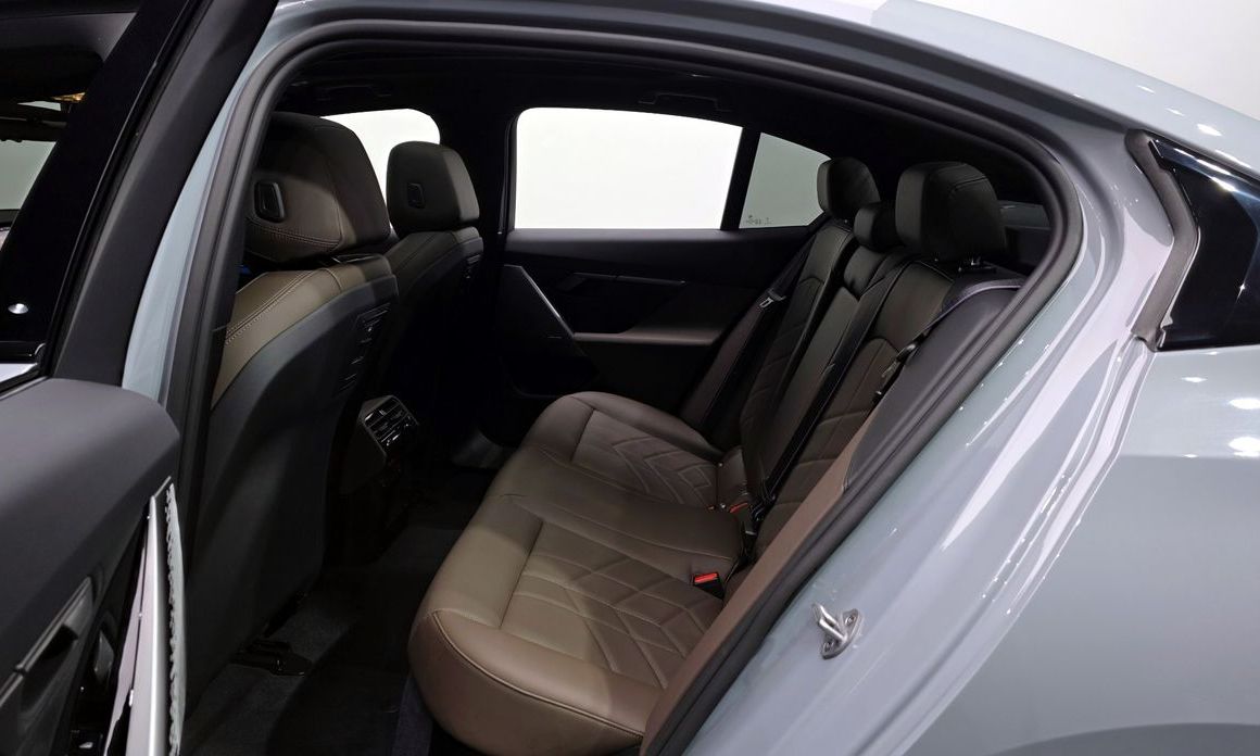 BMW 5-Series 2026