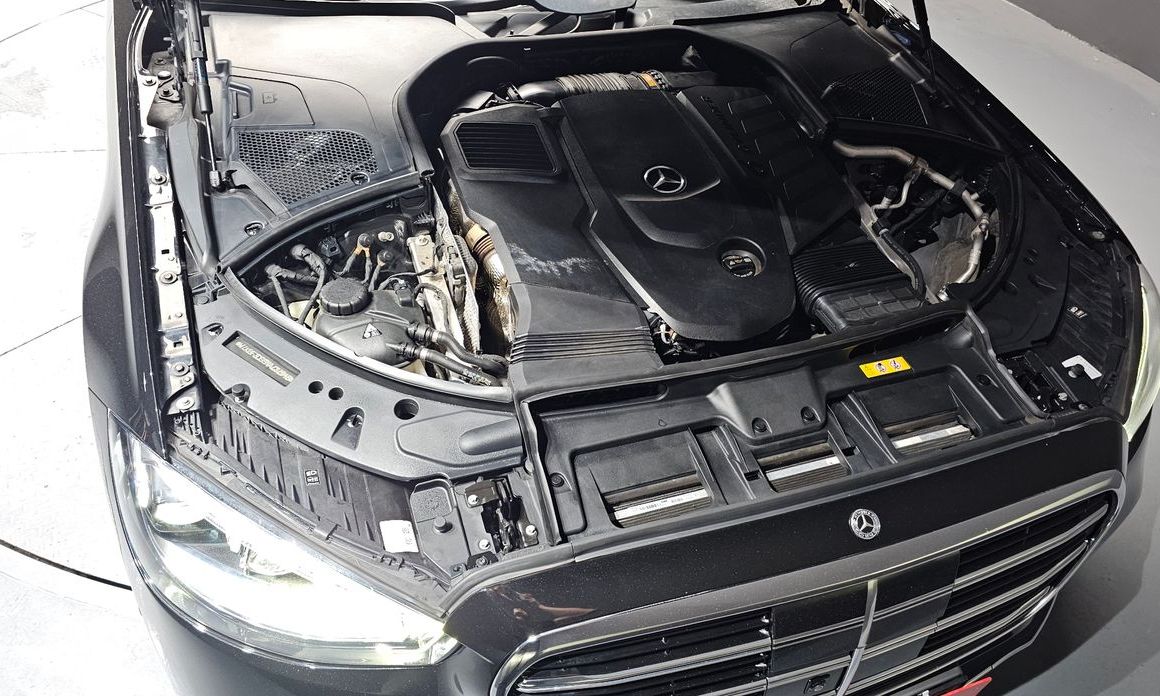 Mercedes-Benz S-Class 2022