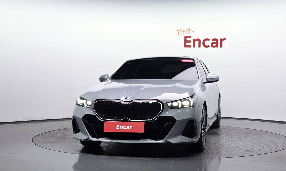 BMW 5-Series 2026