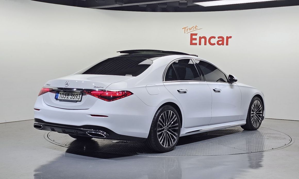Mercedes-Benz S-Class 2021