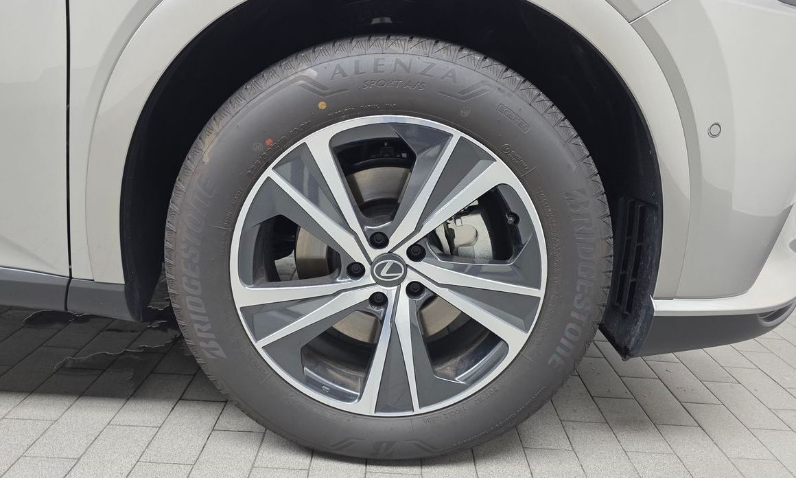 Lexus RX 2026