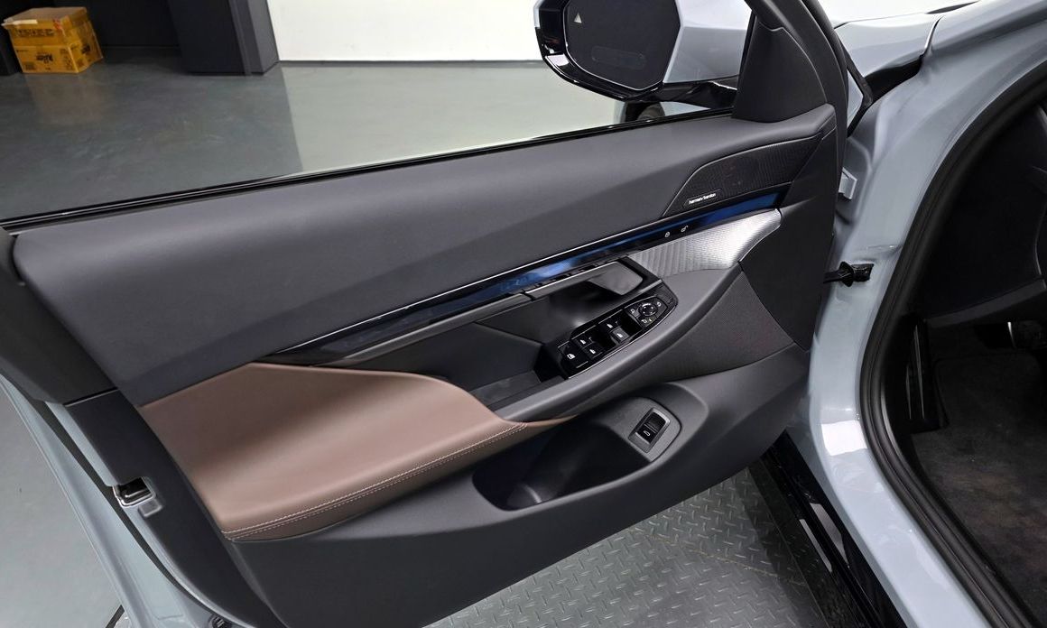 BMW 5-Series 2026