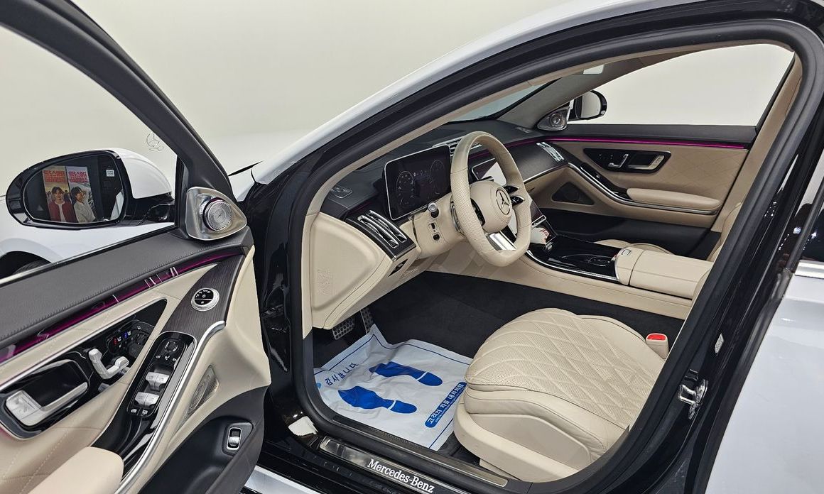 Mercedes-Benz S-Class 2021