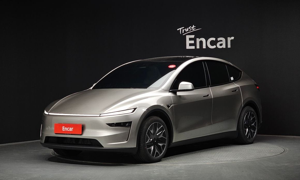 Tesla Model Y 2026