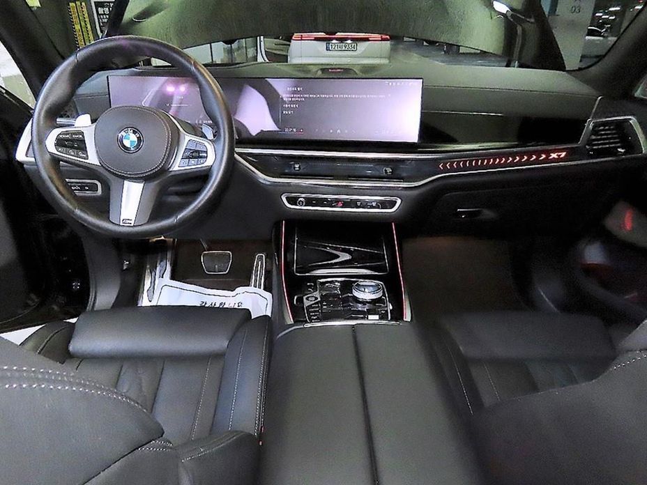 BMW X7 2024