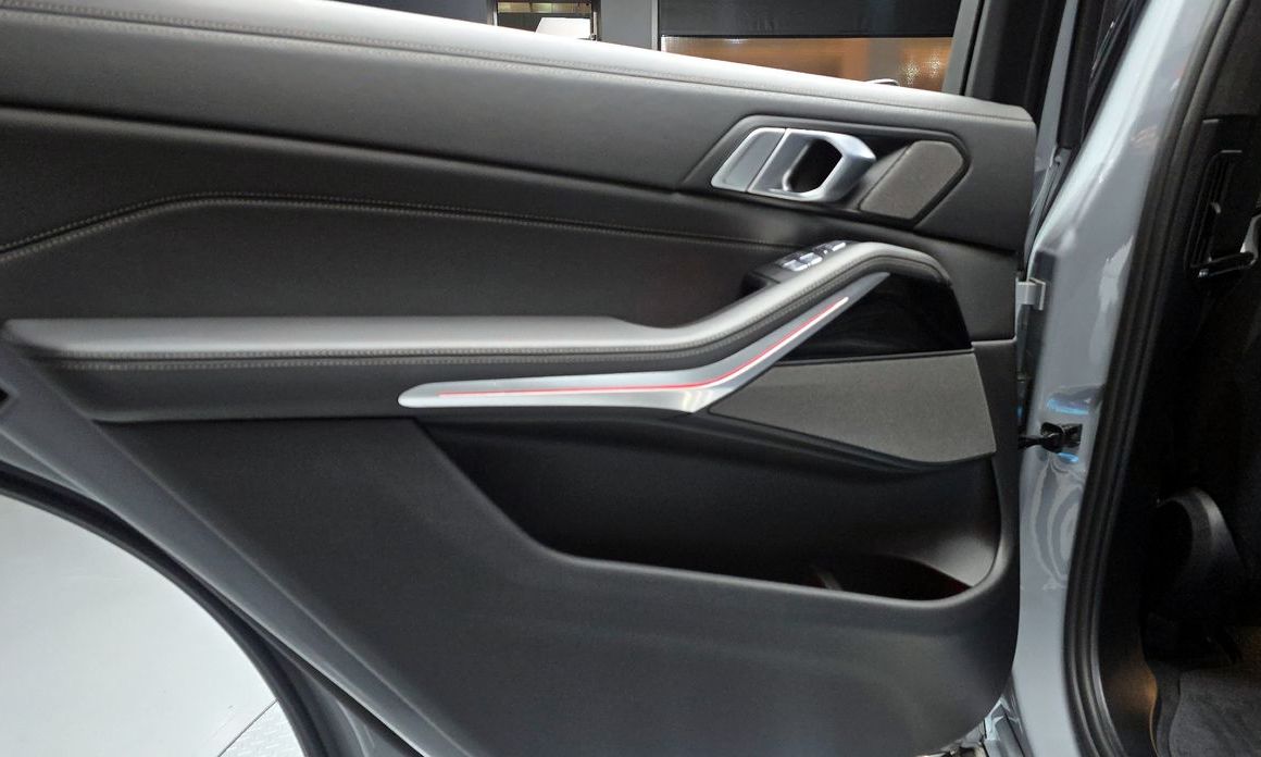 BMW X7 2024