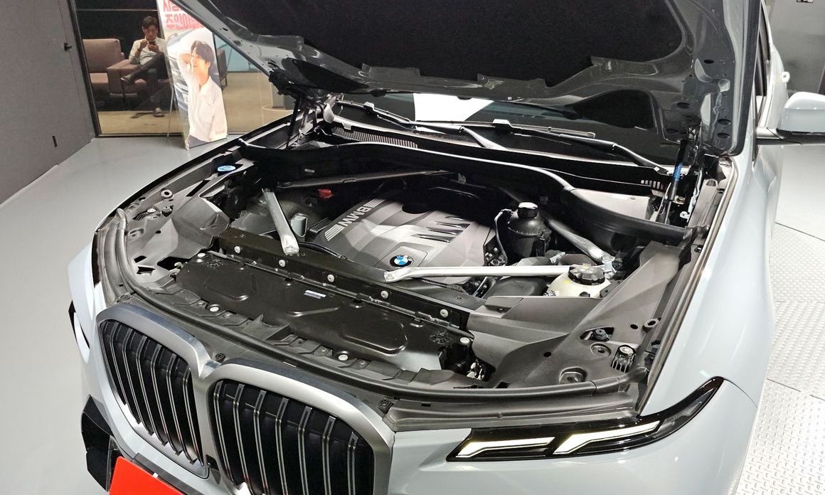 BMW X7 2024