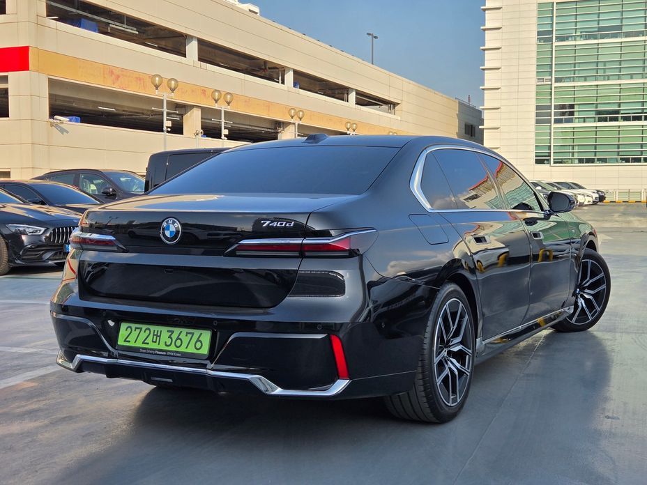 BMW 7-Series 2025