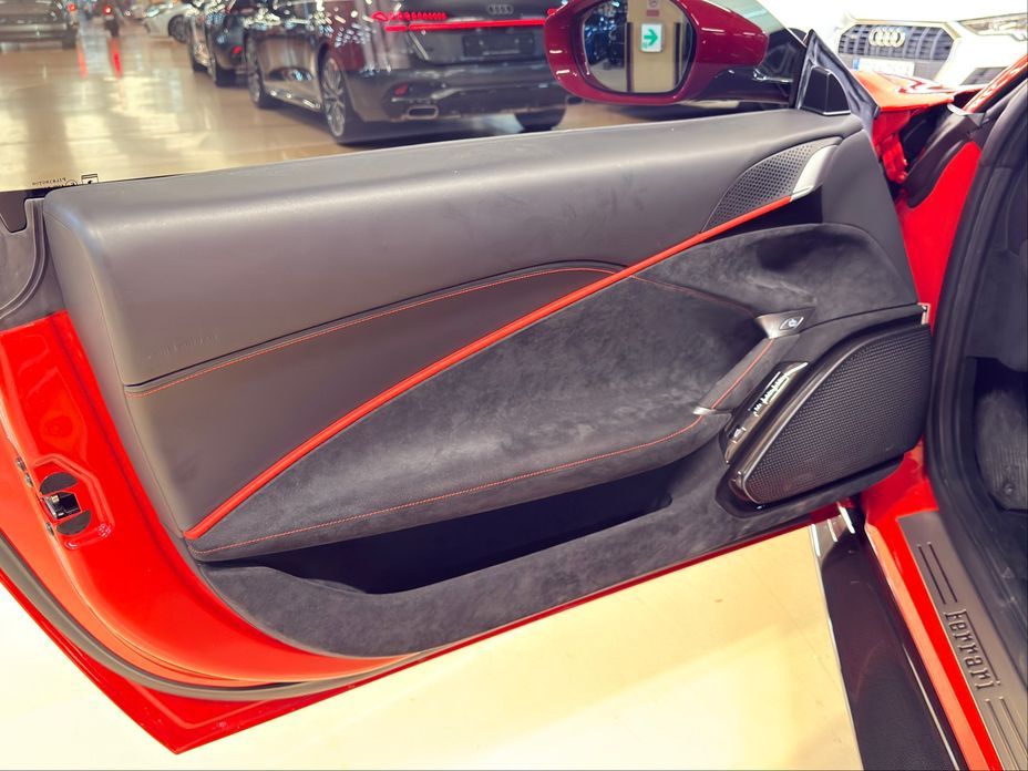 Ferrari Roma 2021
