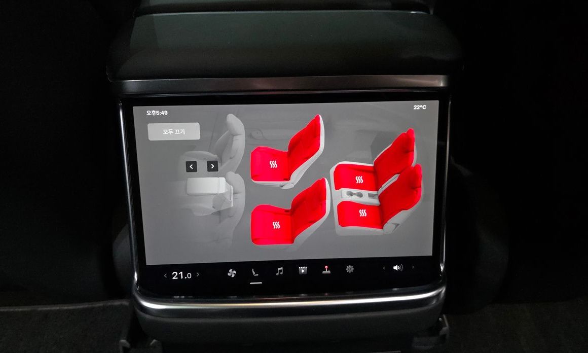 Tesla Model X 2023