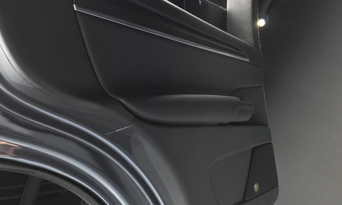 Tesla Model X 2023
