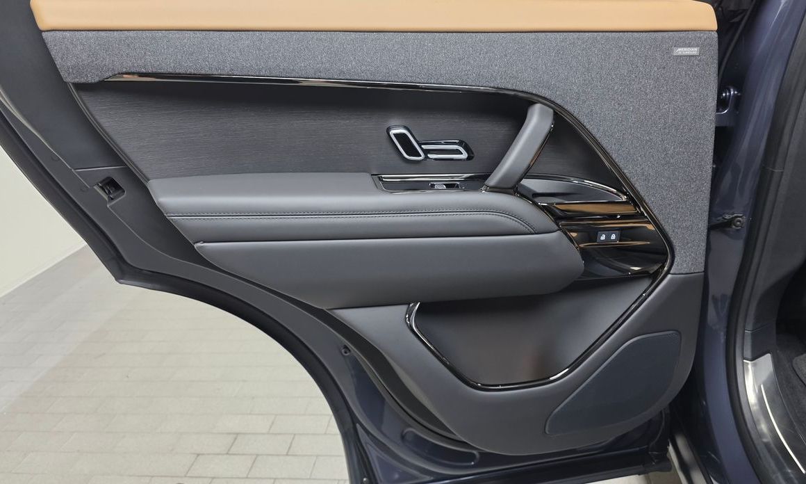 Land Rover Range Rover Sport 2025