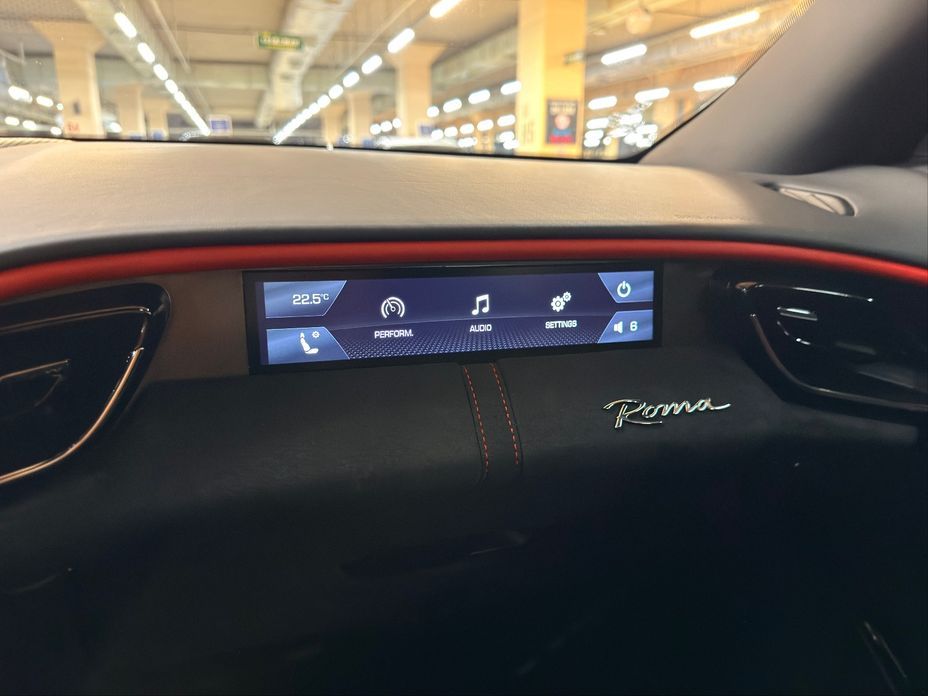 Ferrari Roma 2021