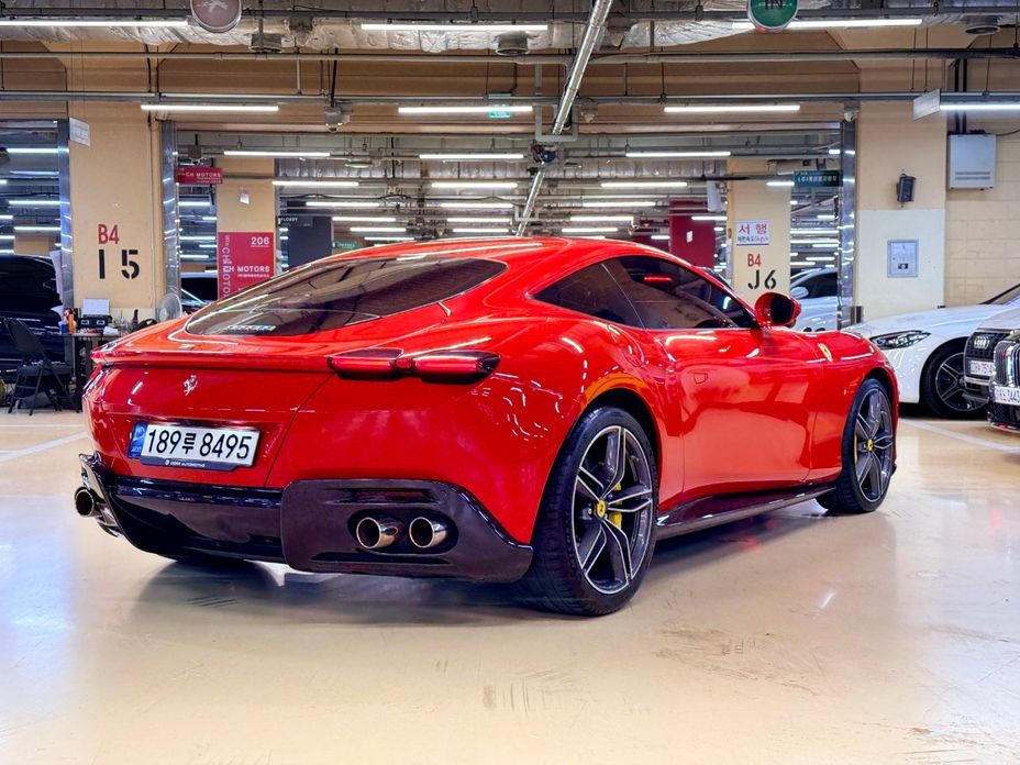 Ferrari Roma 2021