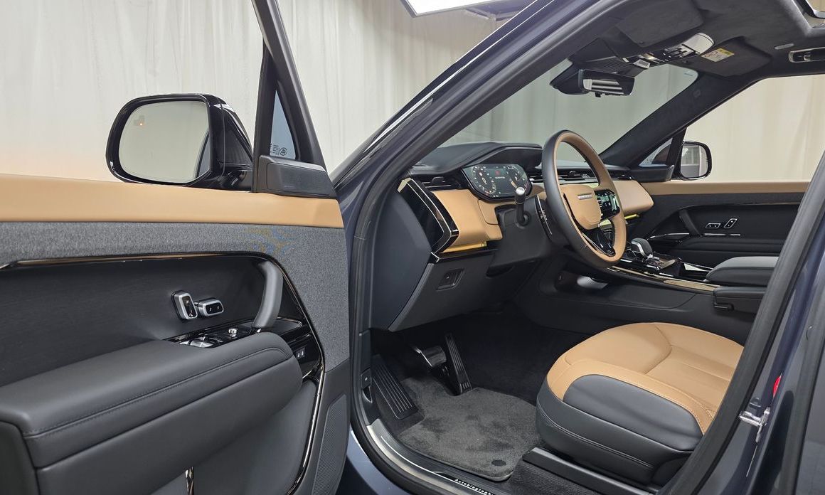 Land Rover Range Rover Sport 2025