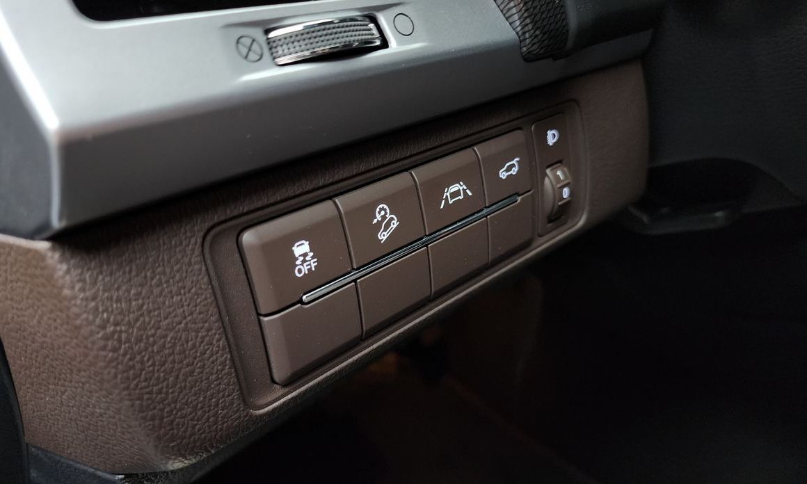 KG_Mobility_Ssangyong Rexton 2023