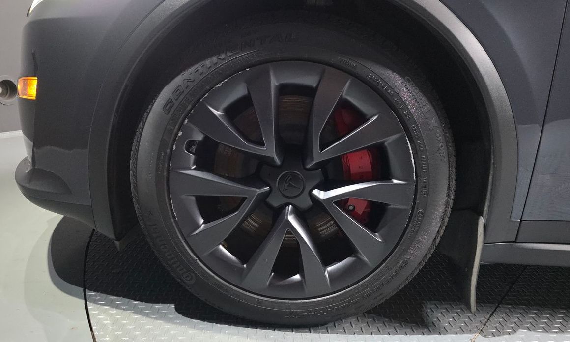 Tesla Model X 2023
