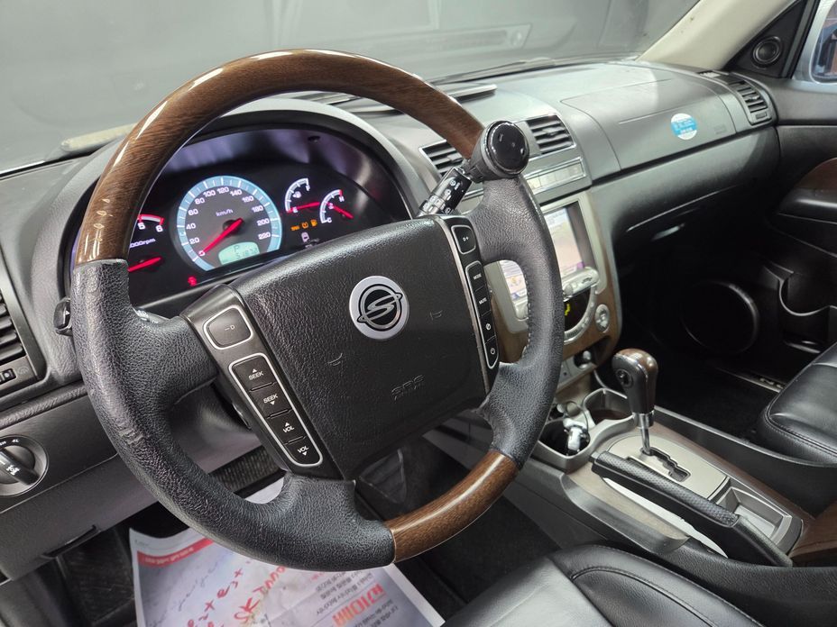 KG_Mobility_Ssangyong Rexton 2013