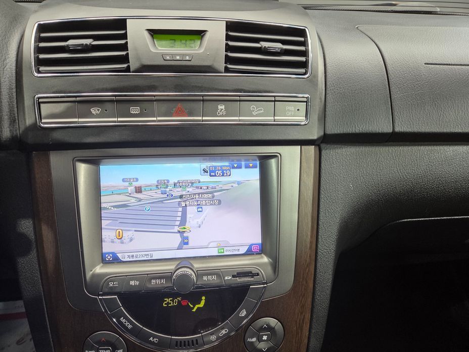 KG_Mobility_Ssangyong Rexton 2013
