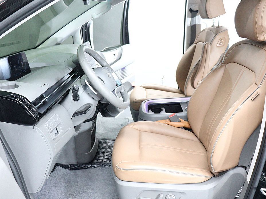 Hyundai Staria 2023