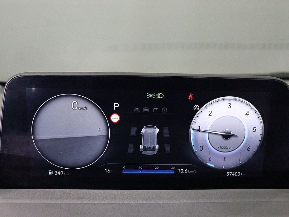 Hyundai Staria 2023