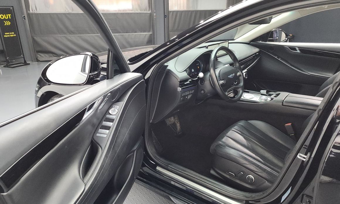 Genesis G80 2021