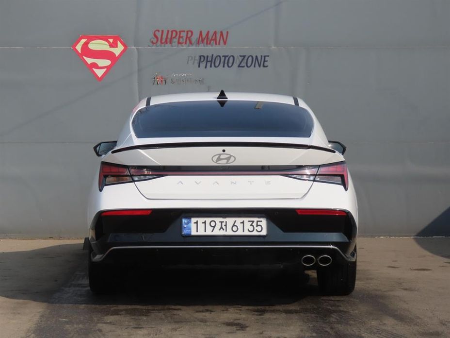 Hyundai AVANTE 2025