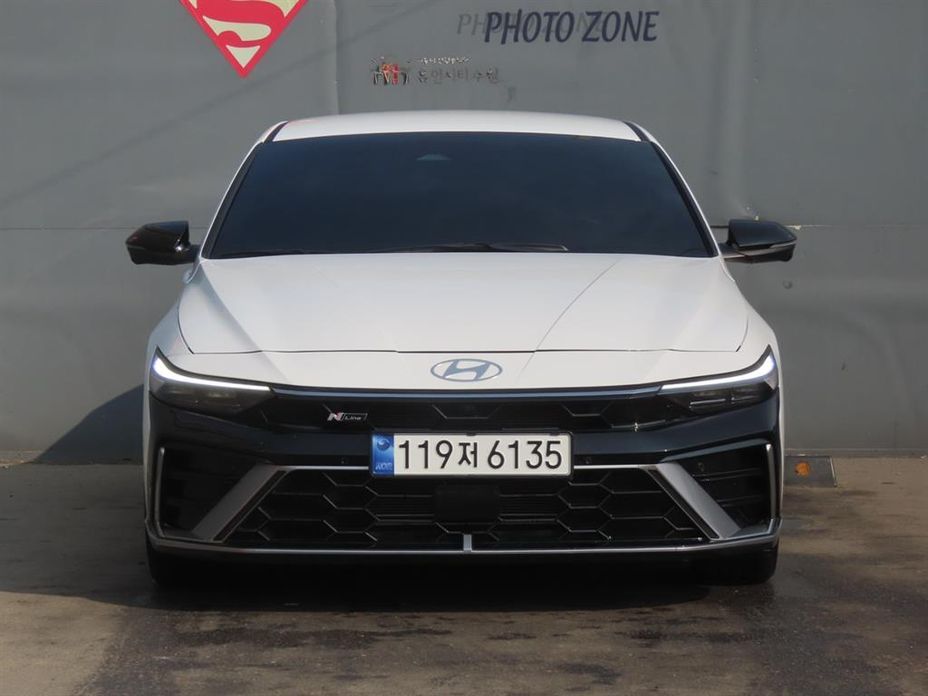 Hyundai AVANTE 2025