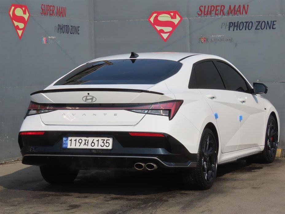 Hyundai AVANTE 2025