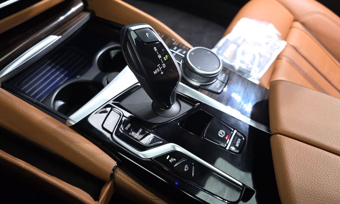 BMW 5-Series 2022