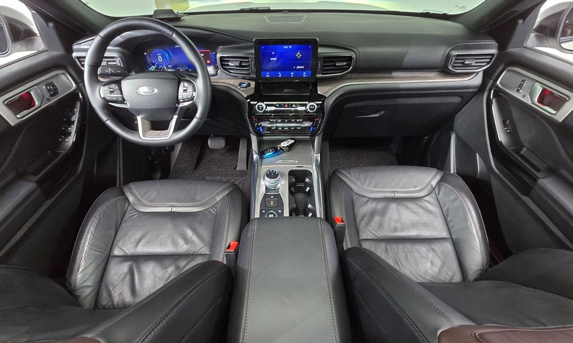 Ford Explorer 2023