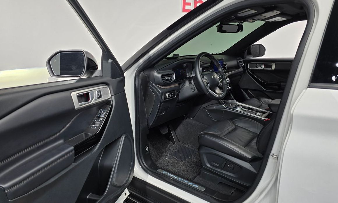 Ford Explorer 2023