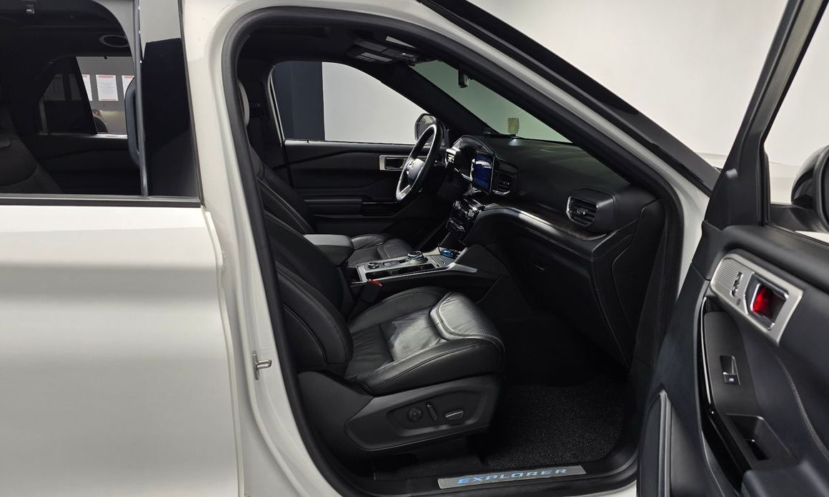 Ford Explorer 2023