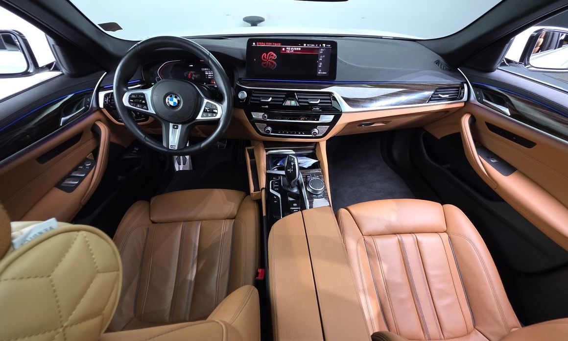 BMW 5-Series 2022