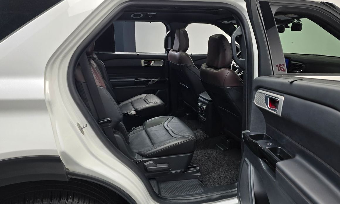 Ford Explorer 2023