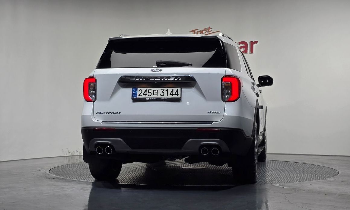 Ford Explorer 2023
