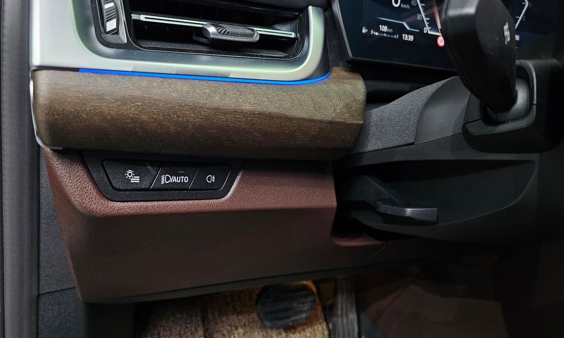 BMW 2-Series 2025