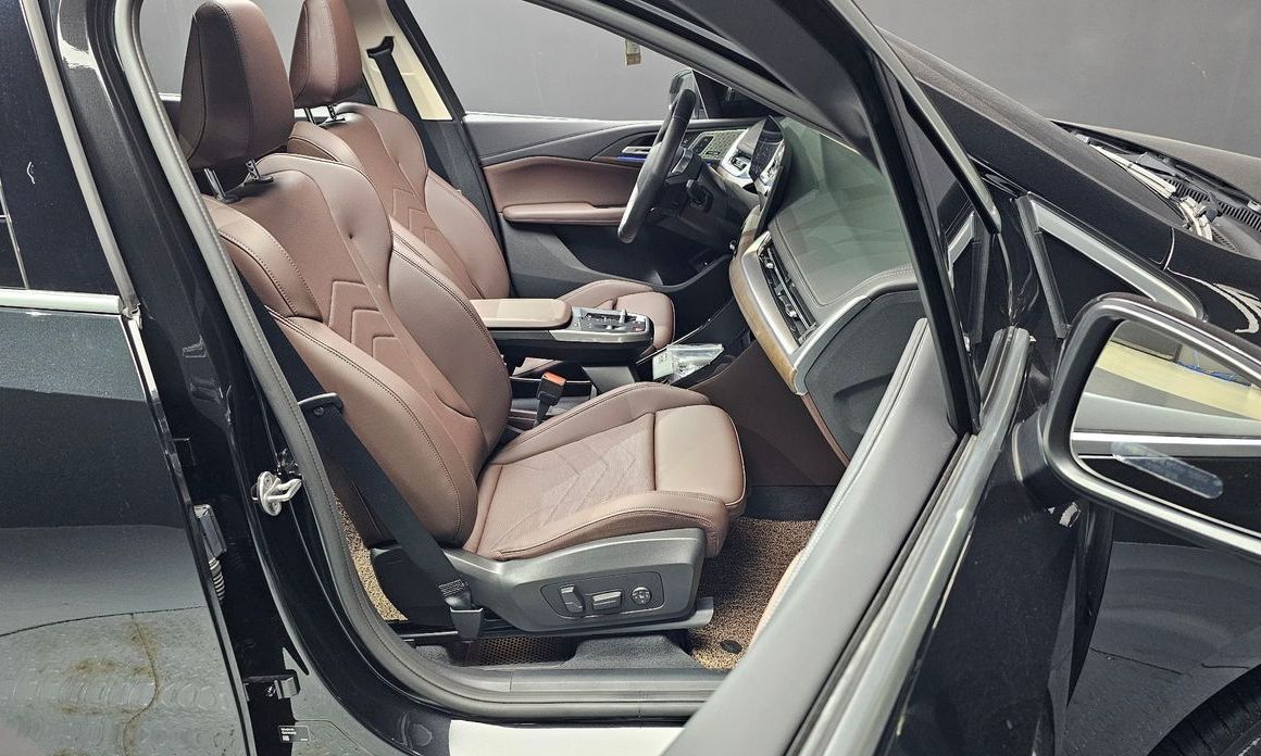 BMW 2-Series 2025