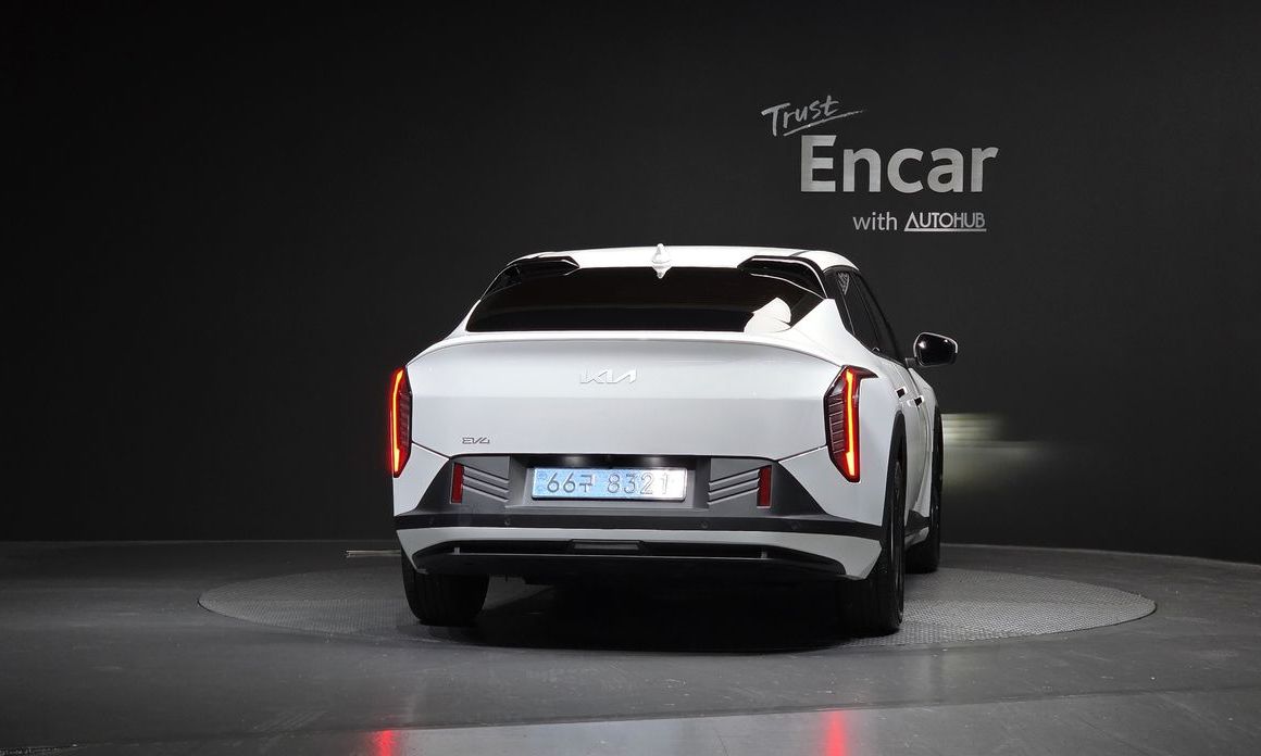 Kia EV4 2026