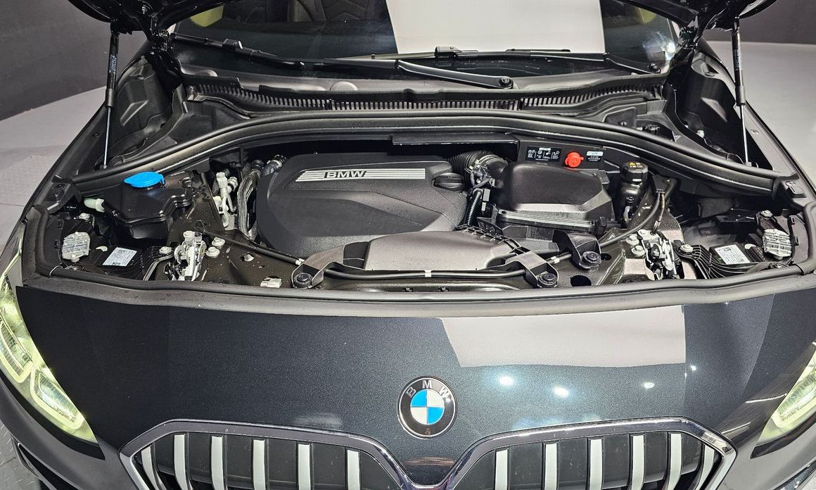BMW 2-Series 2025