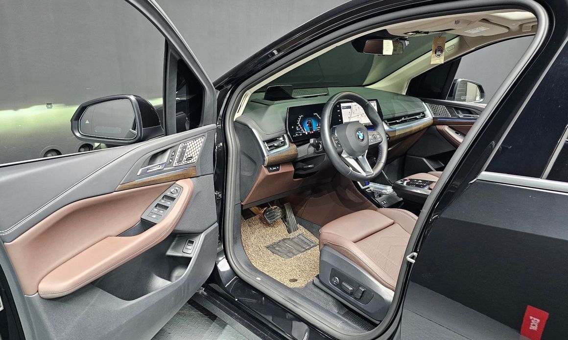 BMW 2-Series 2025