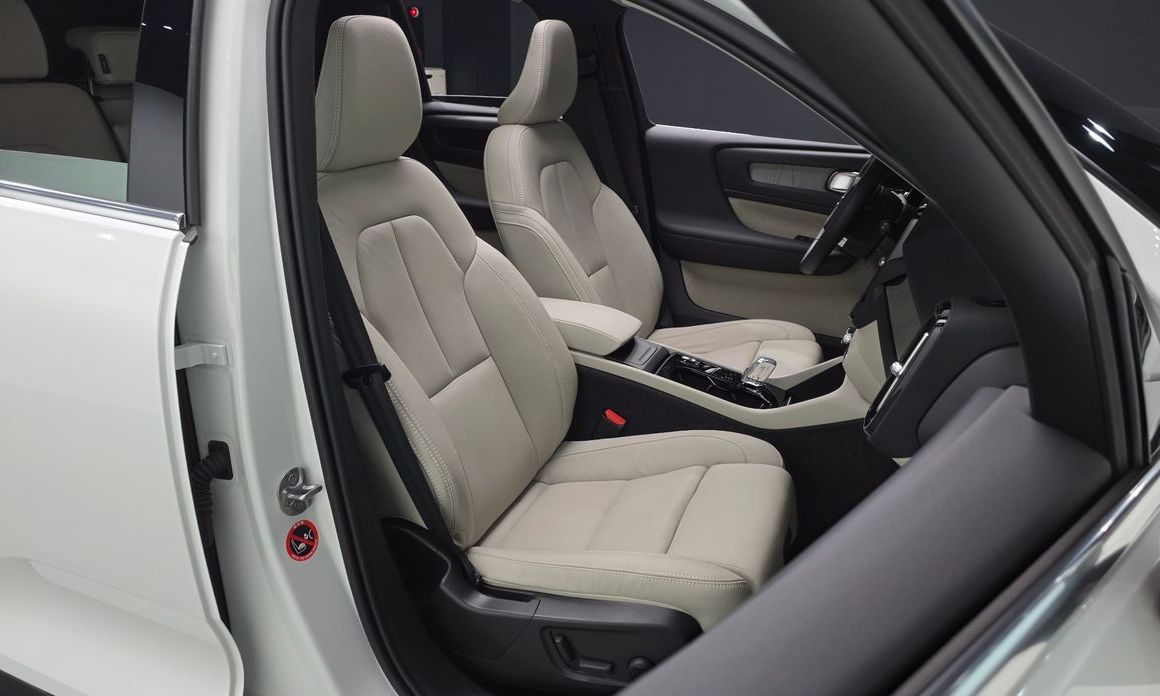 Volvo XC40 2024