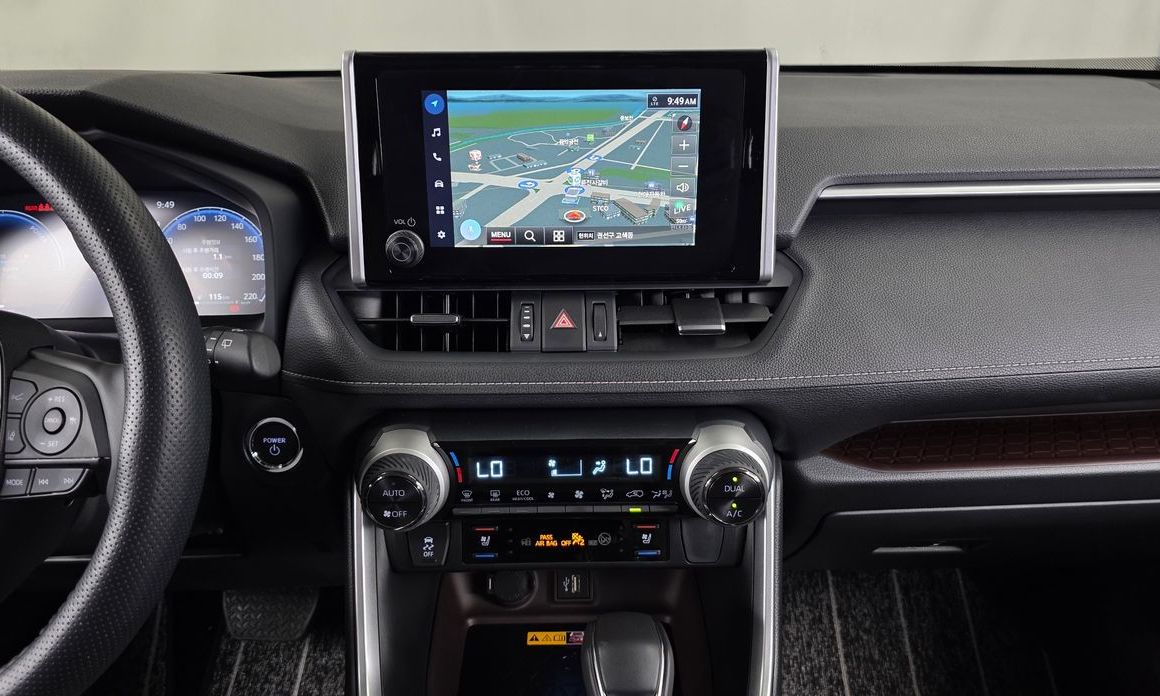 Toyota RAV4 2025