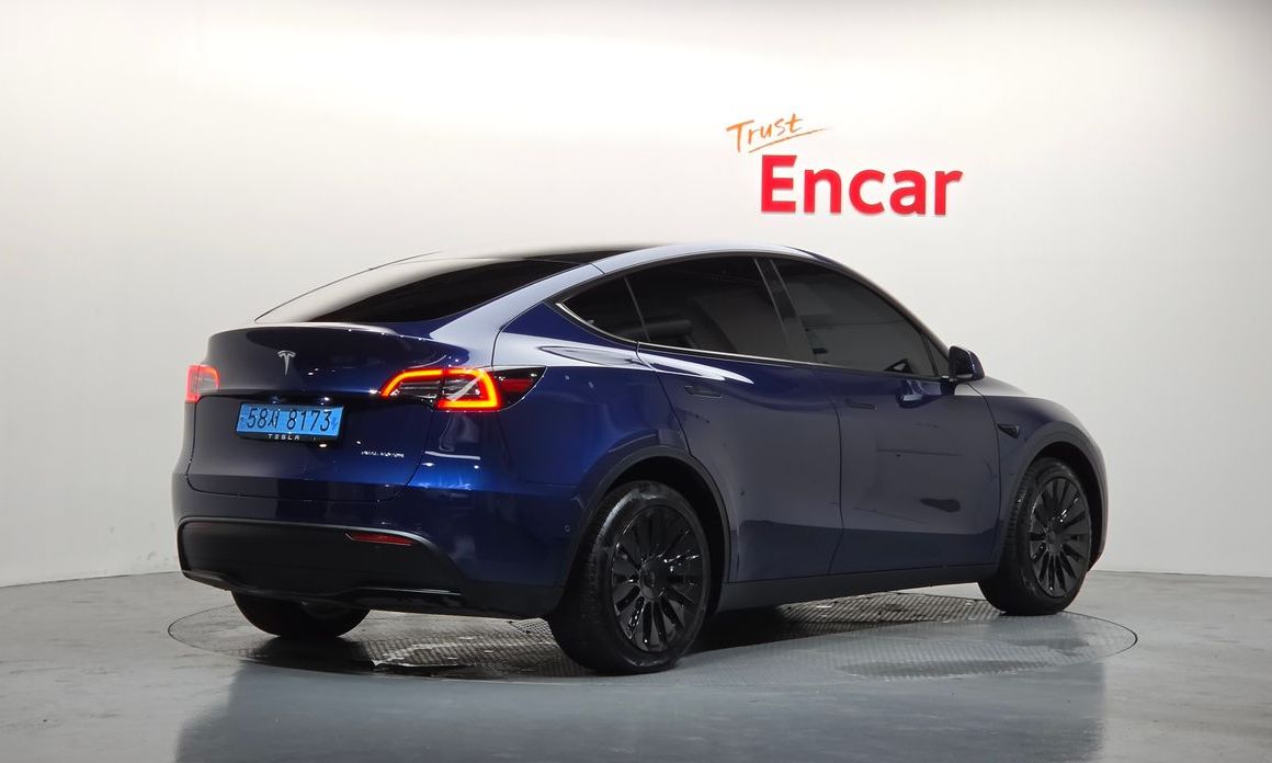 Tesla Model Y 2022