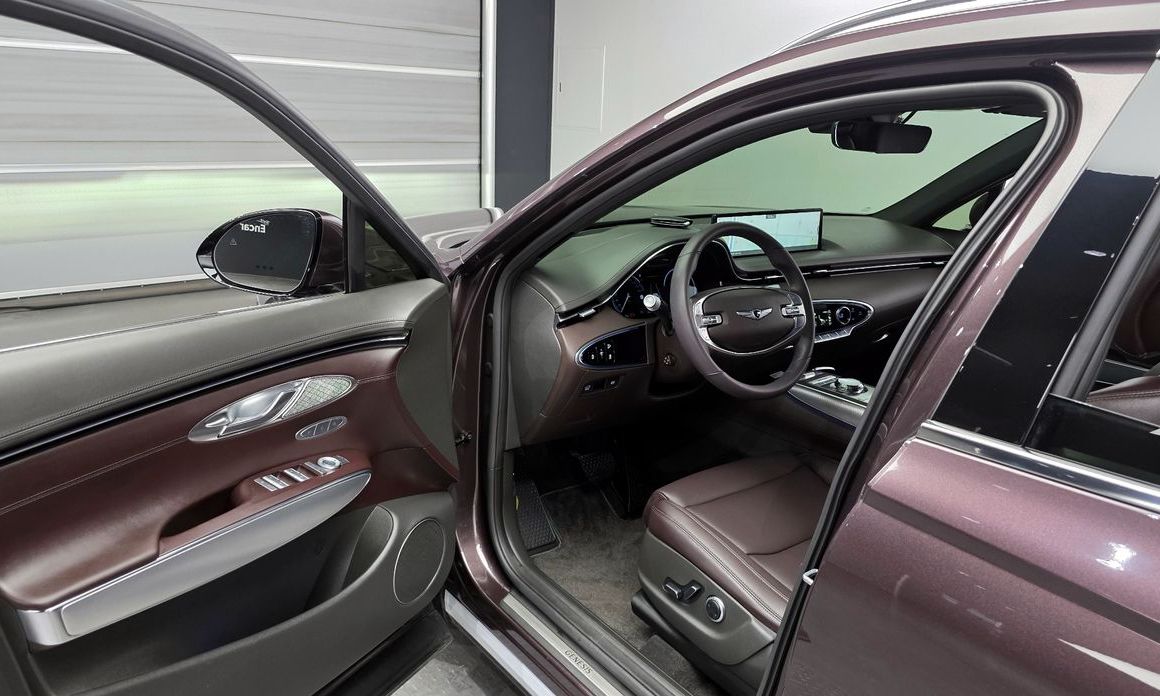 Genesis GV70 2023