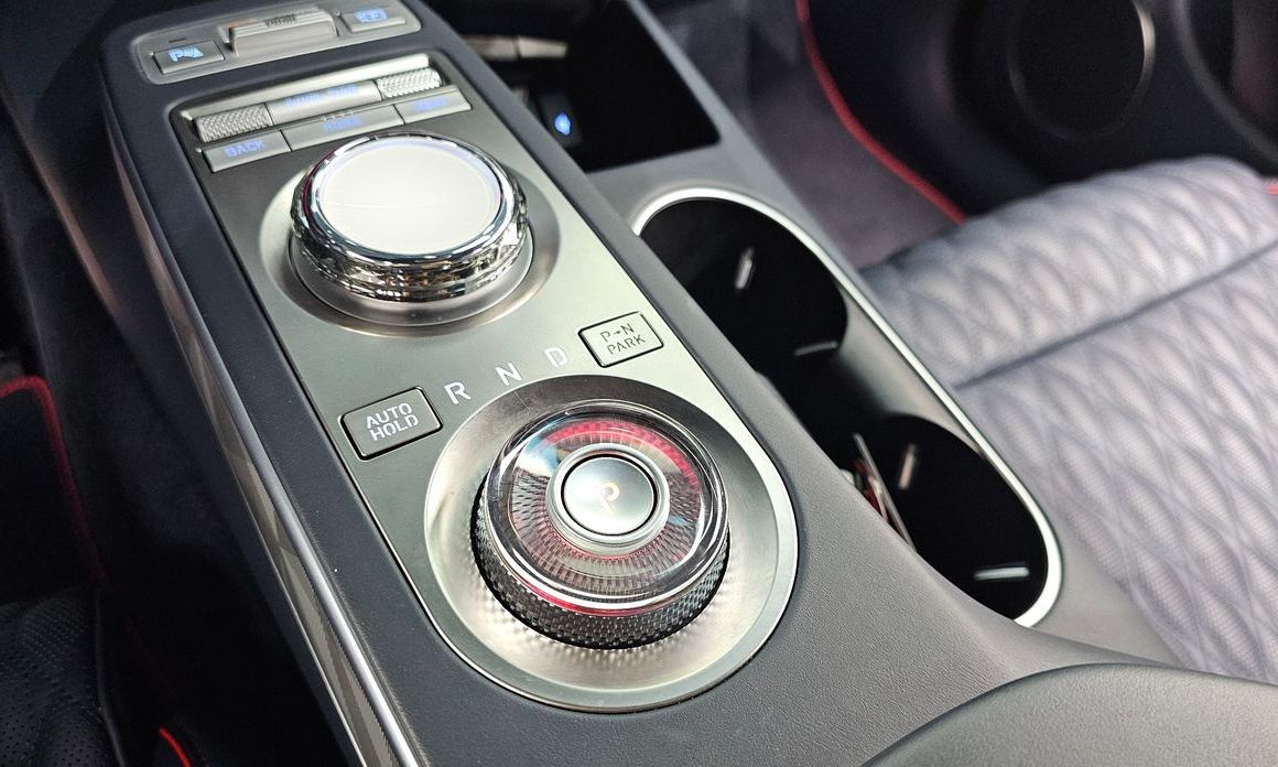 Genesis GV70 2022