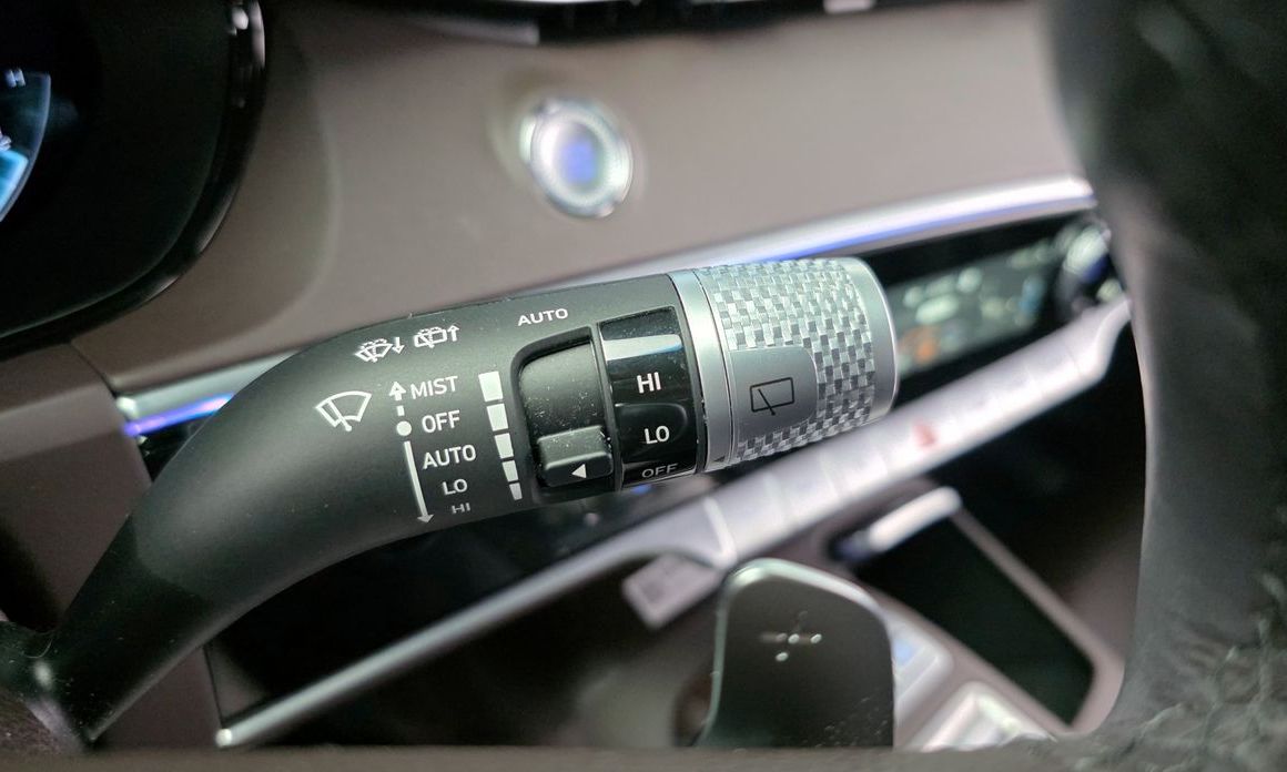 Genesis GV70 2023