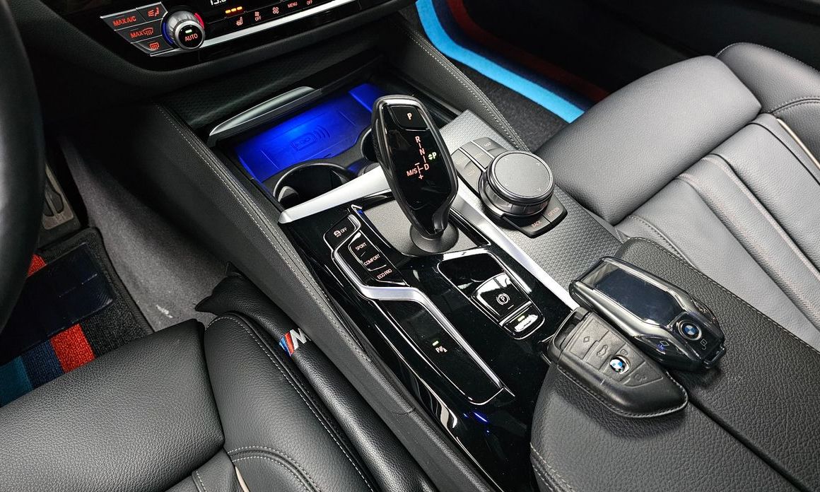 BMW 5-Series 2022